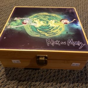 Rick & Morty box with jar and grinder